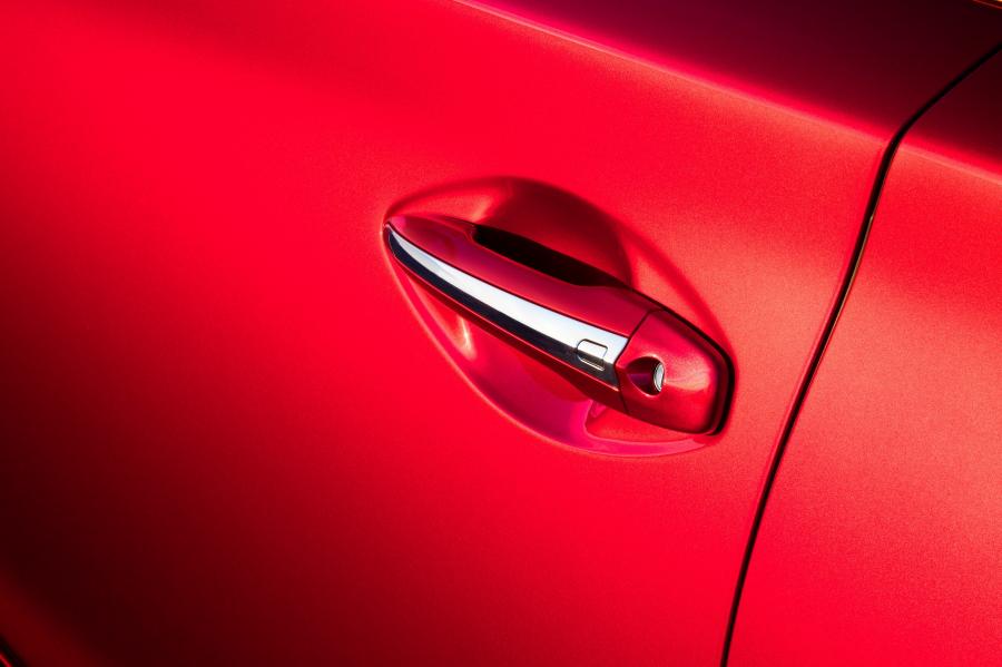 Детали экстерьера Infiniti Q50 Red Sport 400 2017 года  (WW) (фото 25 из 41)